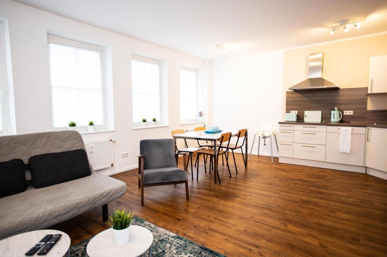 Moderne 2-Zimmer Wohnung! Wlan Und Netflix Inklusive! Zentral Gelegen In Der Historischen Altstadt! Stade Kültér fotó