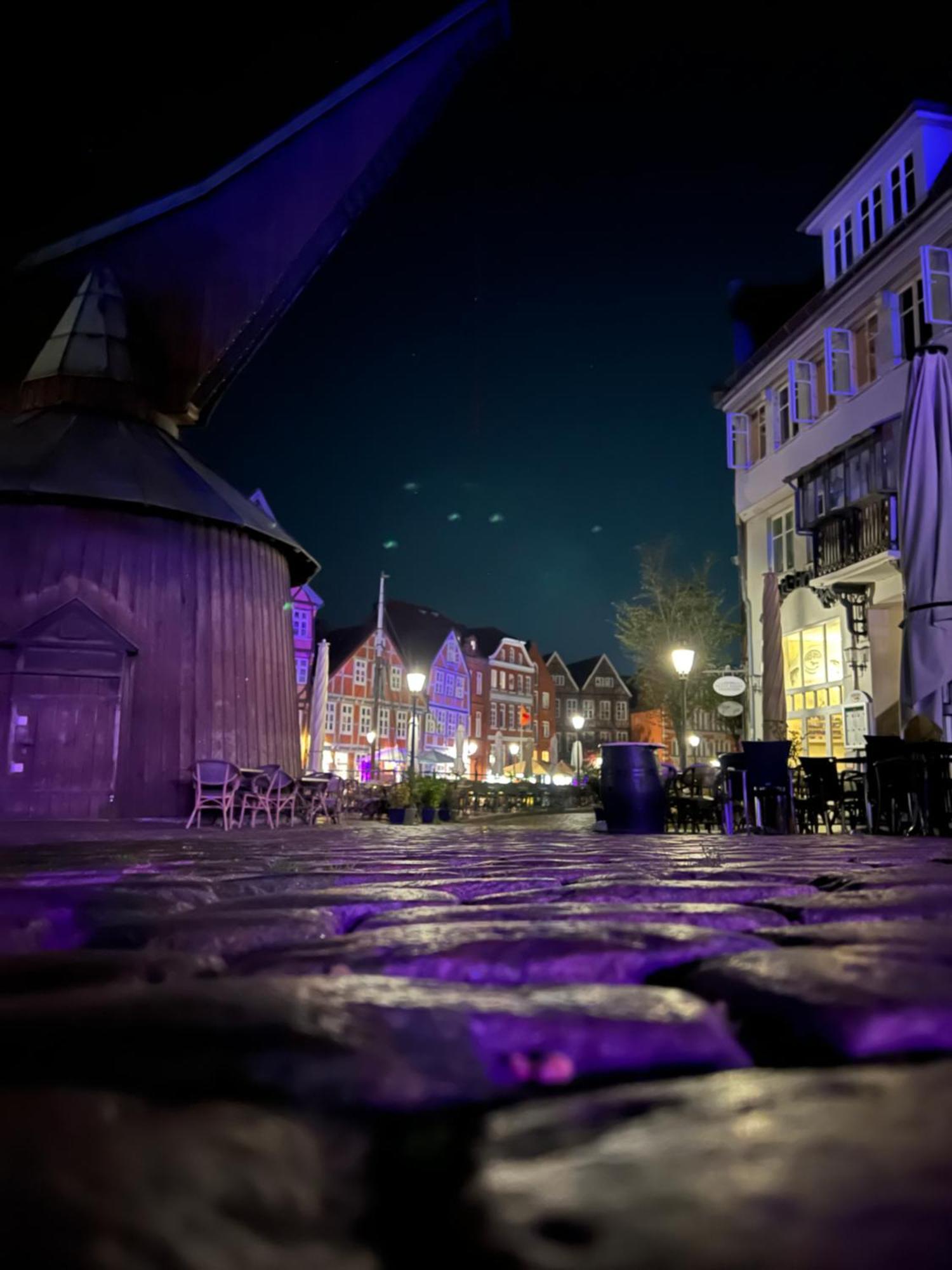 Moderne 2-Zimmer Wohnung! Wlan Und Netflix Inklusive! Zentral Gelegen In Der Historischen Altstadt! Stade Kültér fotó