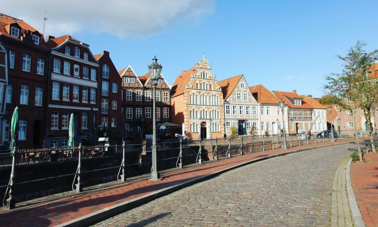 Moderne 2-Zimmer Wohnung! Wlan Und Netflix Inklusive! Zentral Gelegen In Der Historischen Altstadt! Stade Kültér fotó